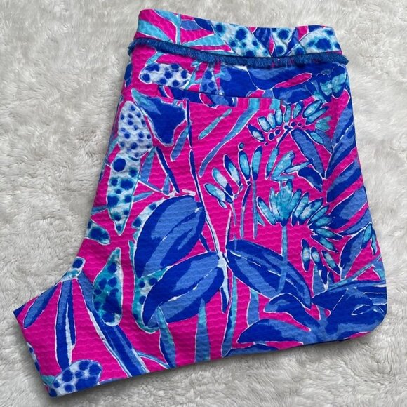Lilly Pulitzer Adie Shorts 14 Blue Pink Floral Tropical Chino Cotton Preppy - Picture 2 of 7